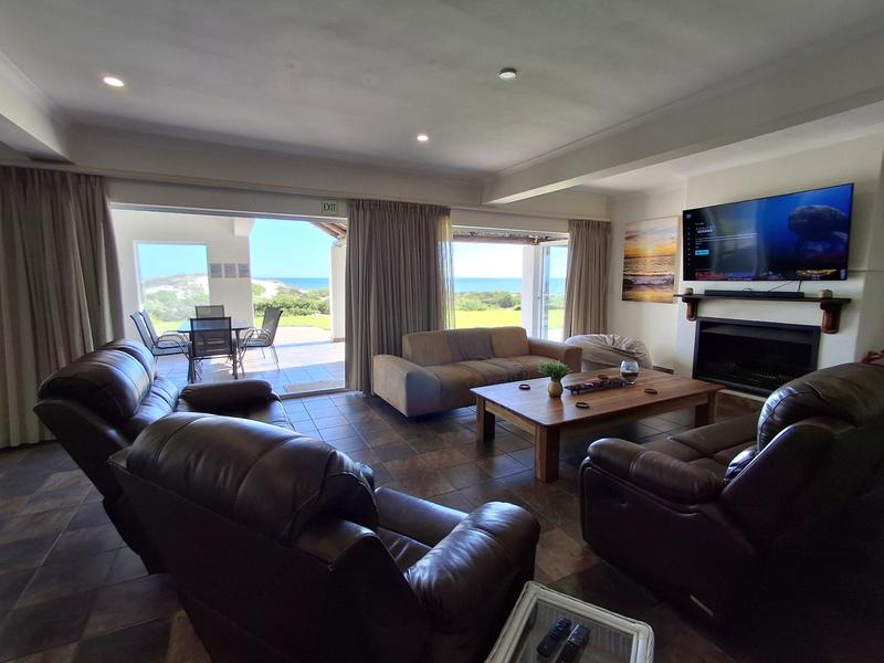 6 Bedroom Property for Sale in Duyker Eiland Western Cape
